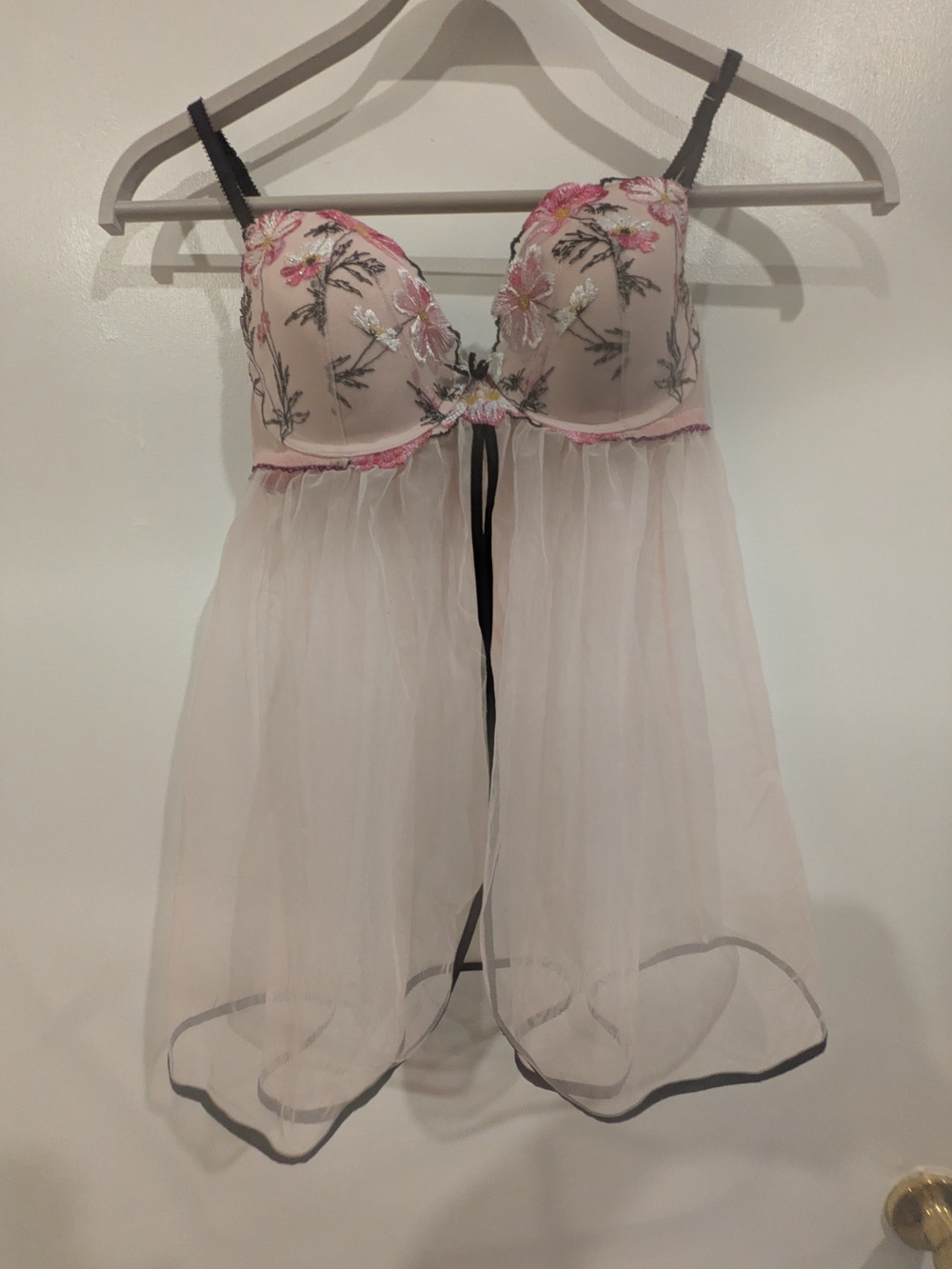 Vintage Victoria's Secret Pink Embroidered Sheer Babydoll Chemise